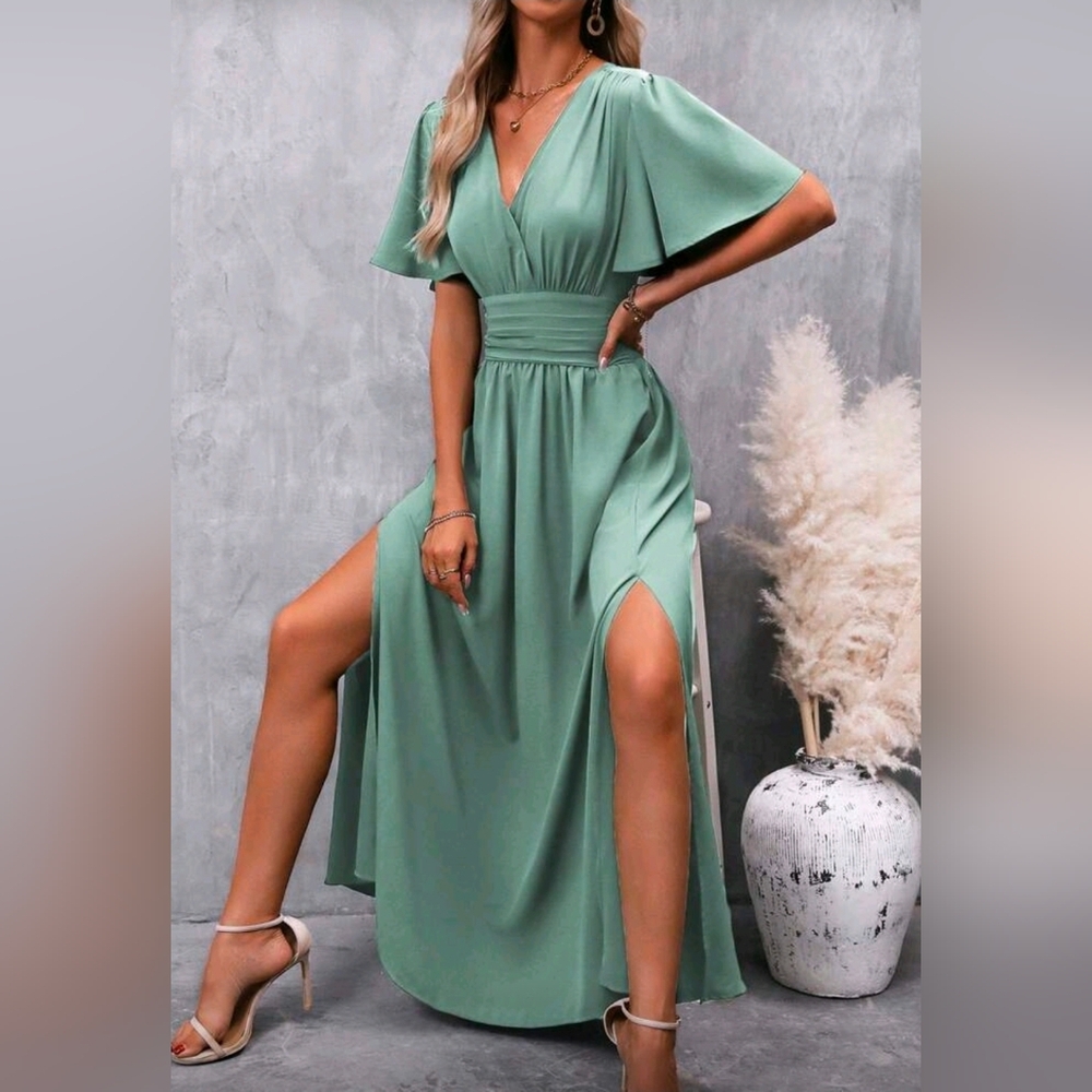 * NEW Chic Ruched Waist Flutter Sleeve Maxi Dress Light Green